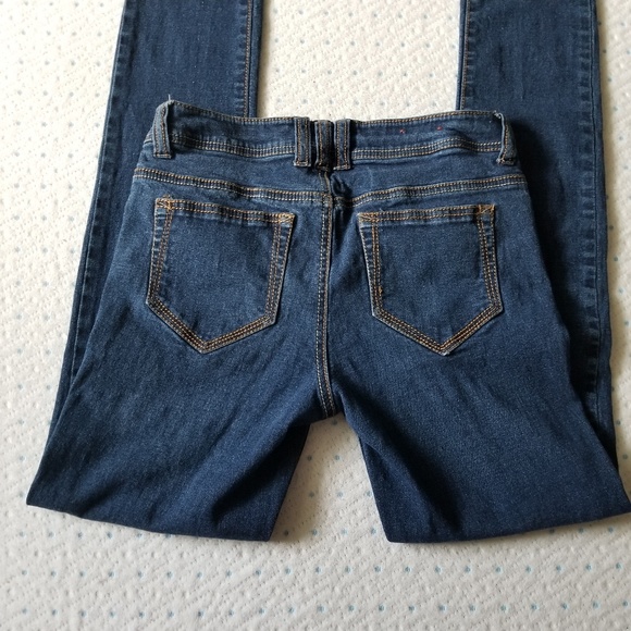 Mossimo denim jeans. Size 7 - Picture 3 of 4